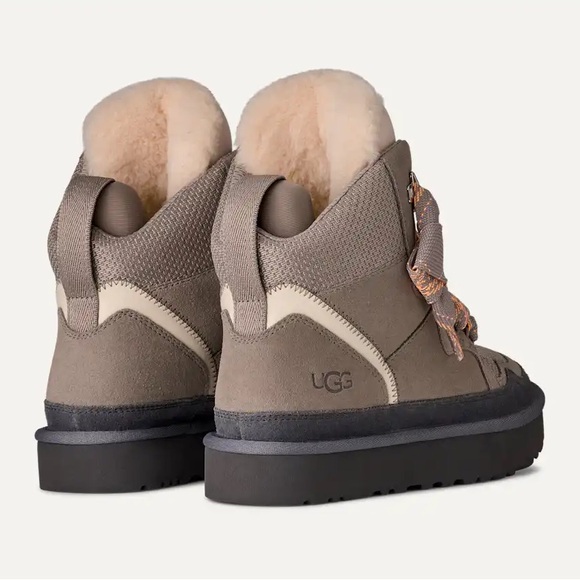 UGG Highmel Women’s Boots size 9 NEW - Picture 2 of 9